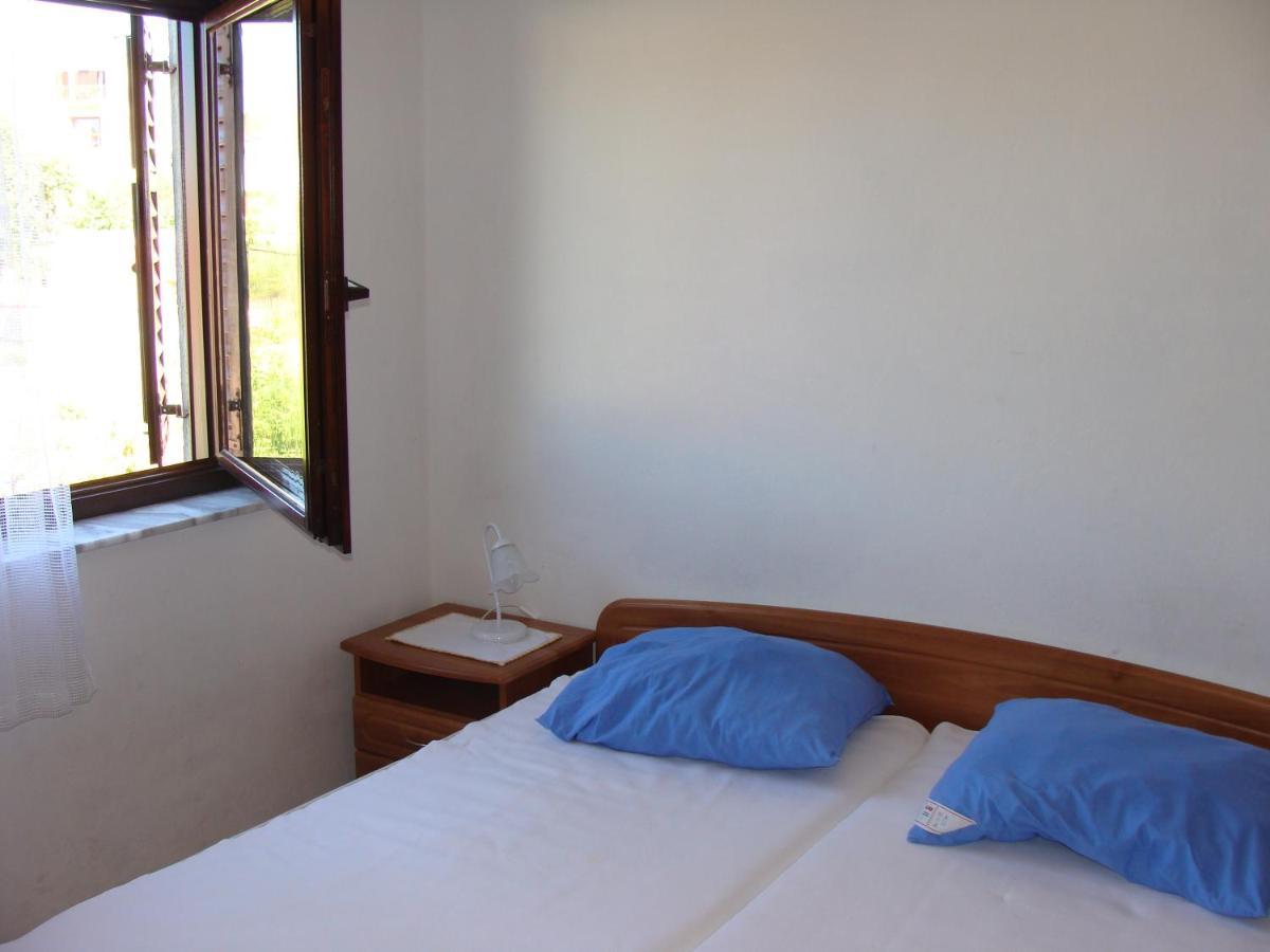 Apartmani Svetina Vodice Esterno foto