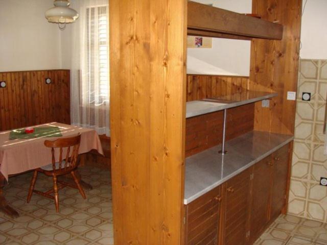 Apartmani Svetina Vodice Esterno foto