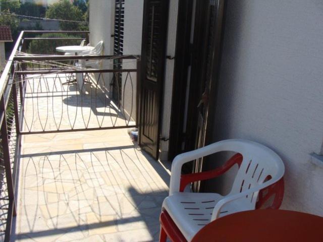 Apartmani Svetina Vodice Esterno foto