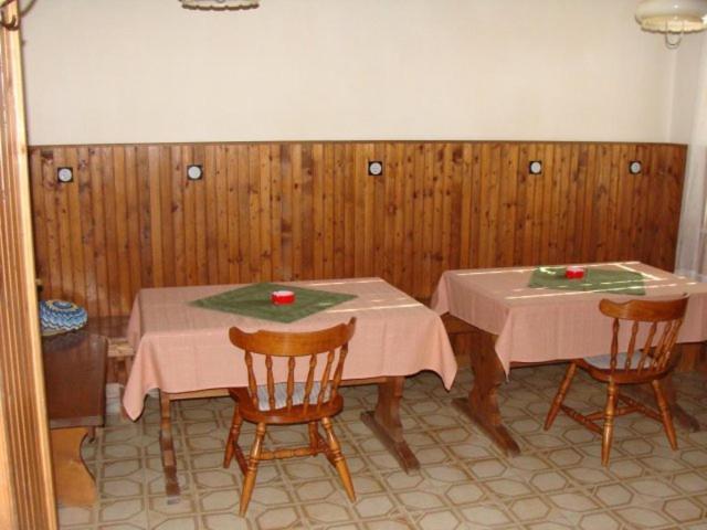 Apartmani Svetina Vodice Esterno foto