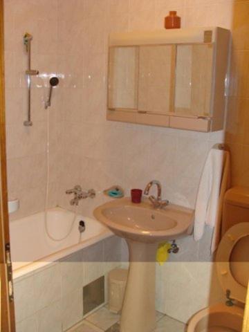 Apartmani Svetina Vodice Esterno foto